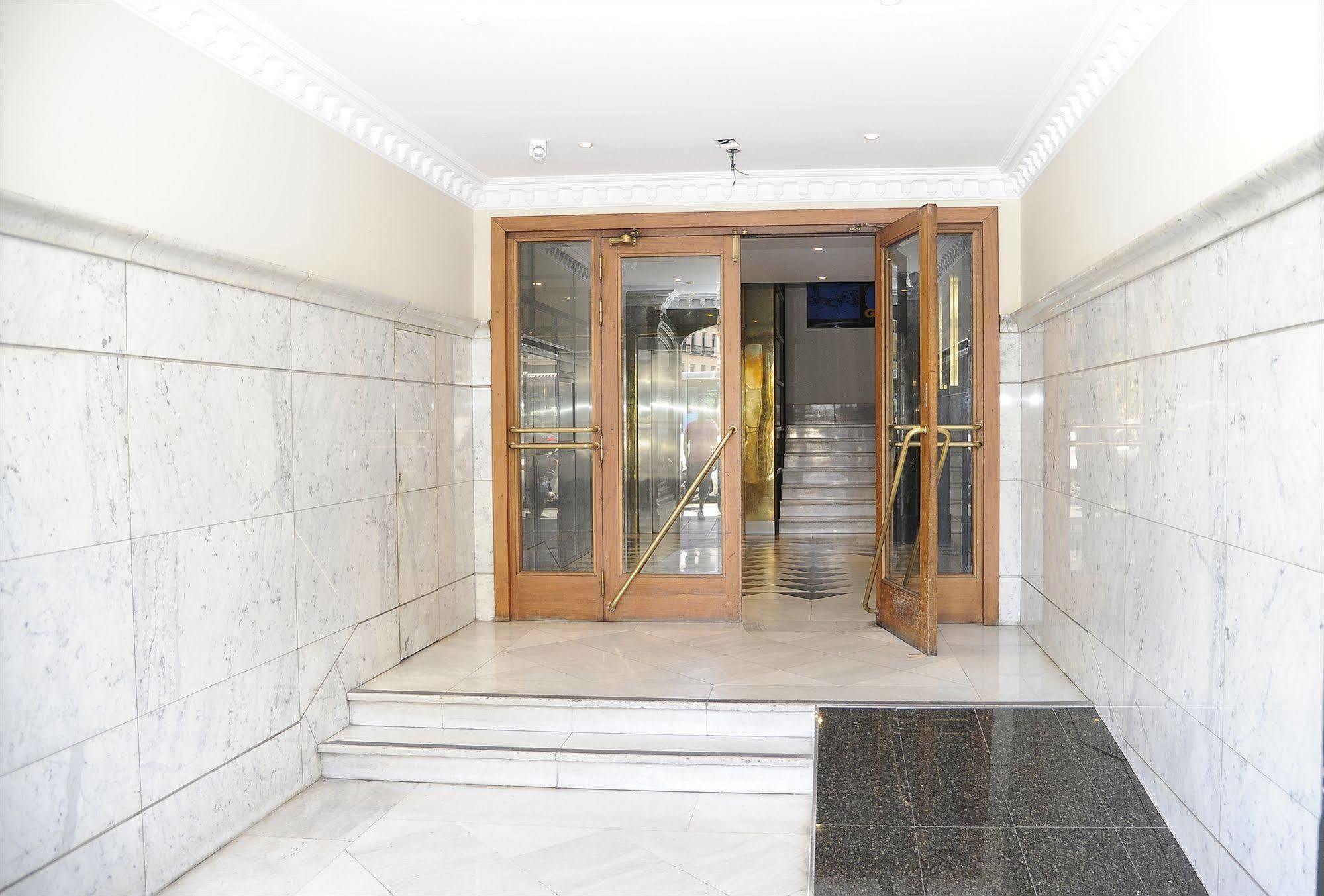 Appartement Mola *